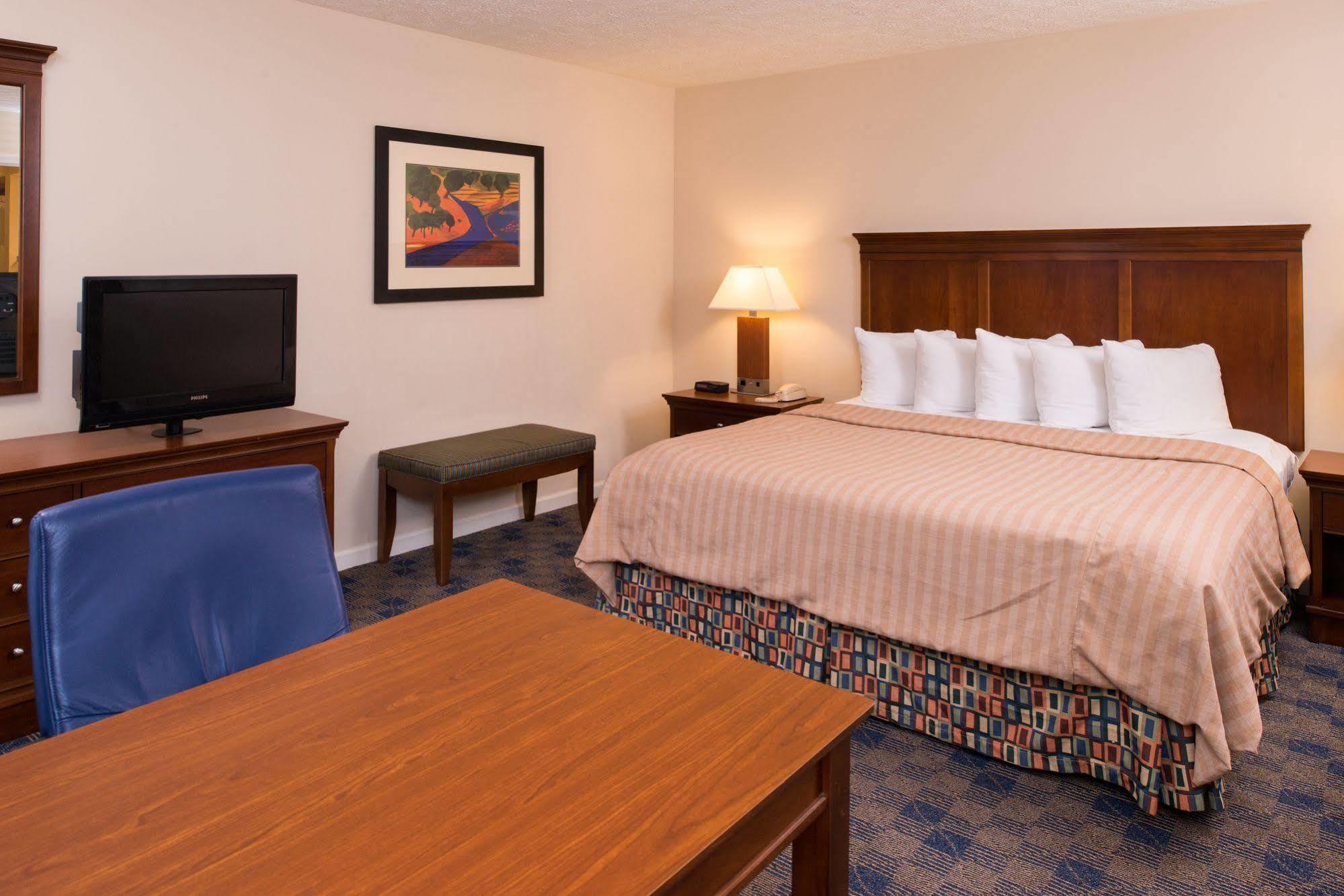 Charwood 3* Columbus
